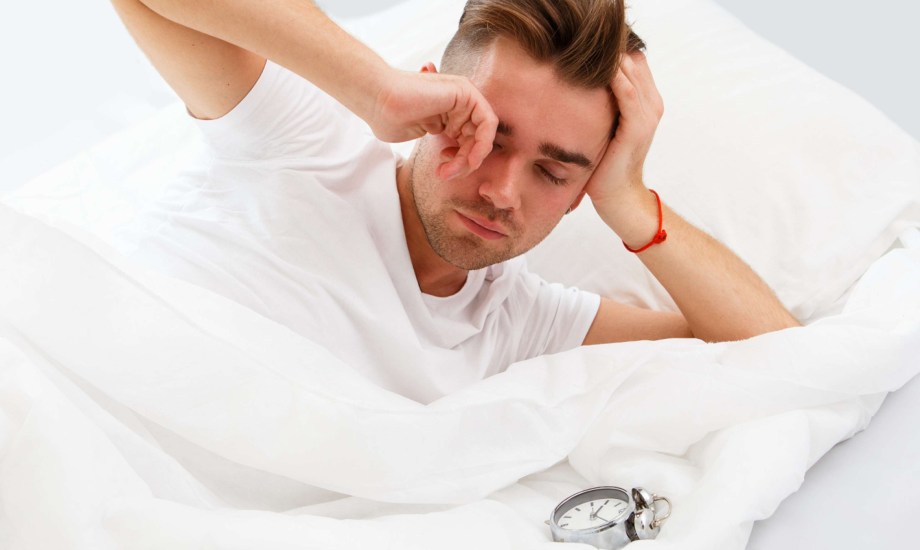 كيف يؤثر النوم على مستويات السكر في الدم؟