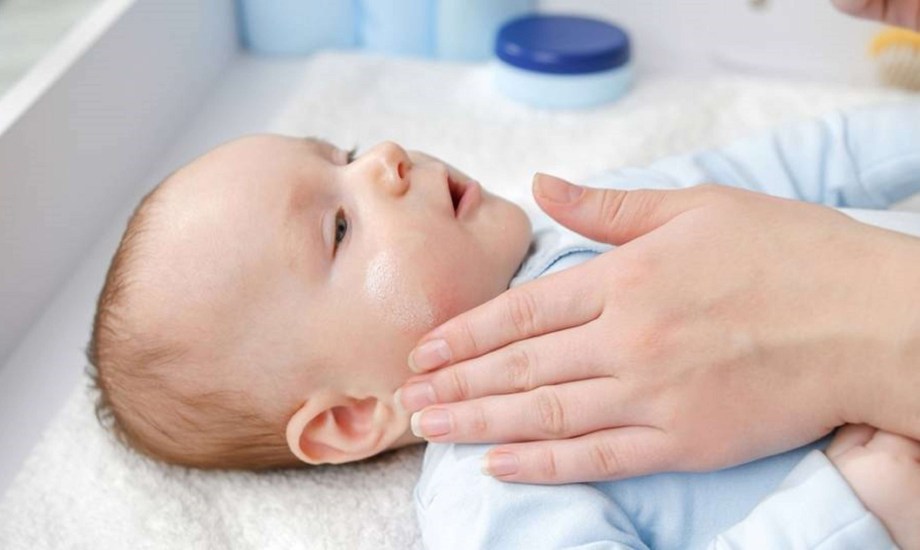 كيفية وقاية الأطفال من الجفاف