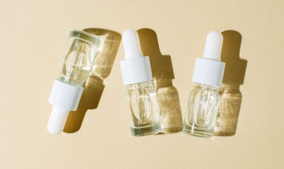 استخدامات النياسيناميد للبشرة