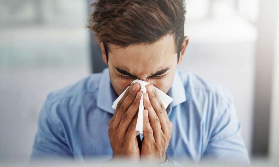 الآثار الجانبية لكتم العطس