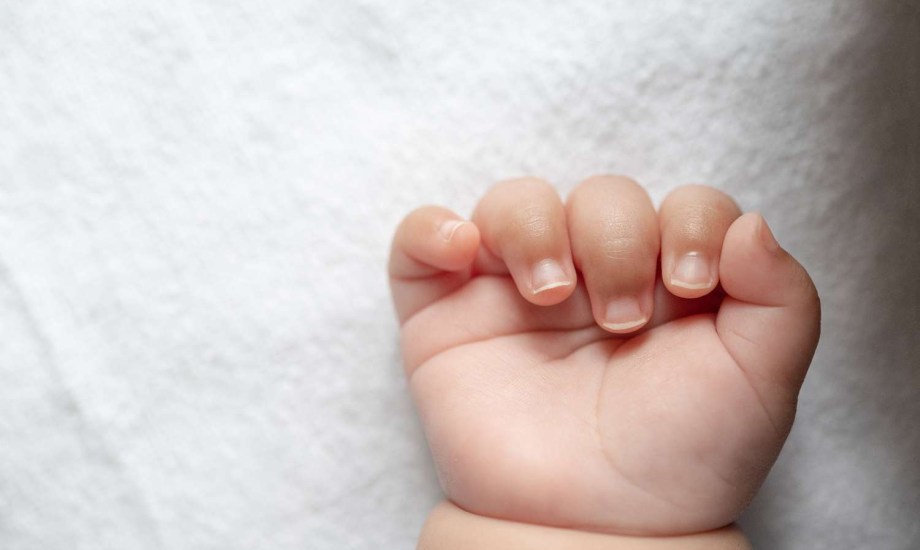 4 مشاكل تواجه أظافر الأطفال