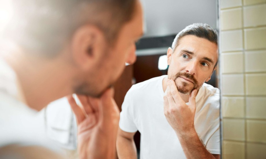 العناية ببشرة الرجال في الشتاء