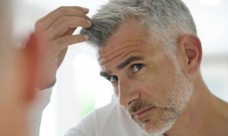 7 صبغات طبيعية للتخلص من الشعر الرمادي