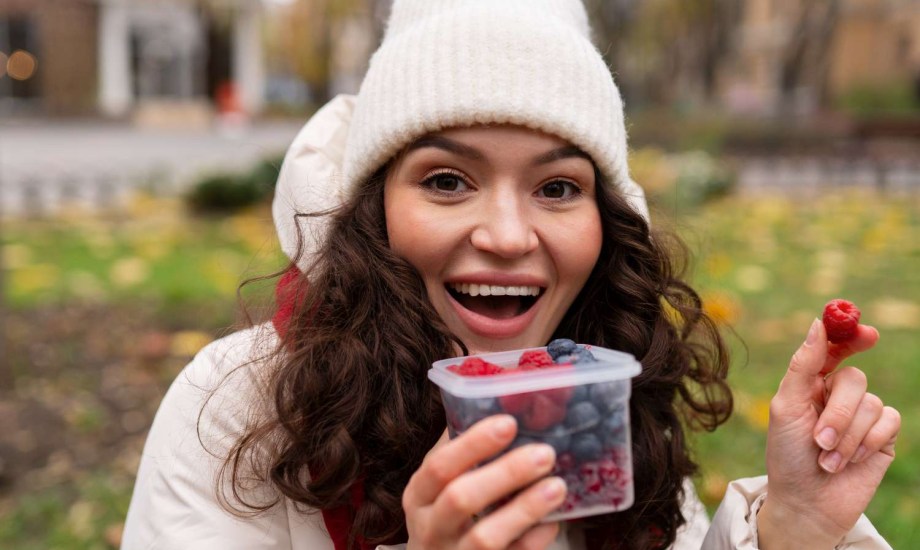 ماذا يحدث لجسمك عند تناول الفراولة يوميا؟