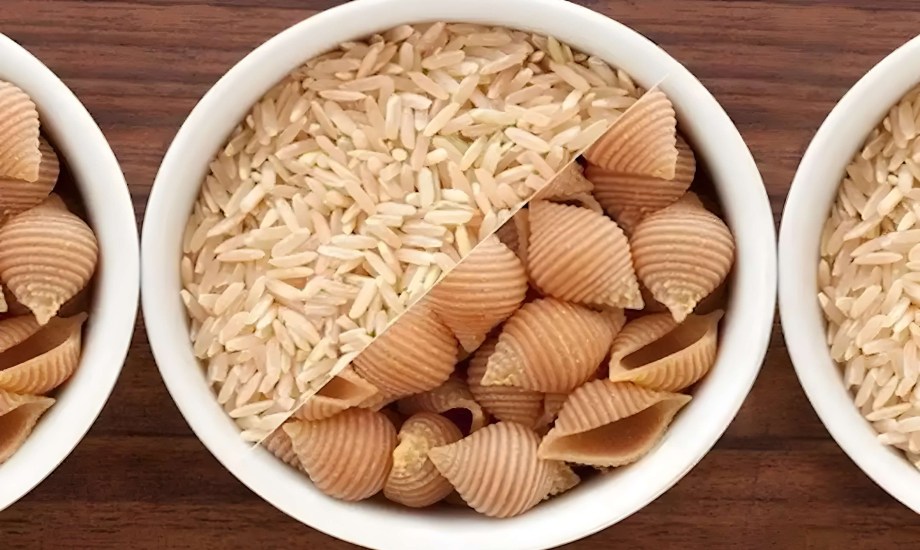 الأرز البني ومكرونة الحبوب الكاملة.. أيهما أفضل لفقدان الوزن؟