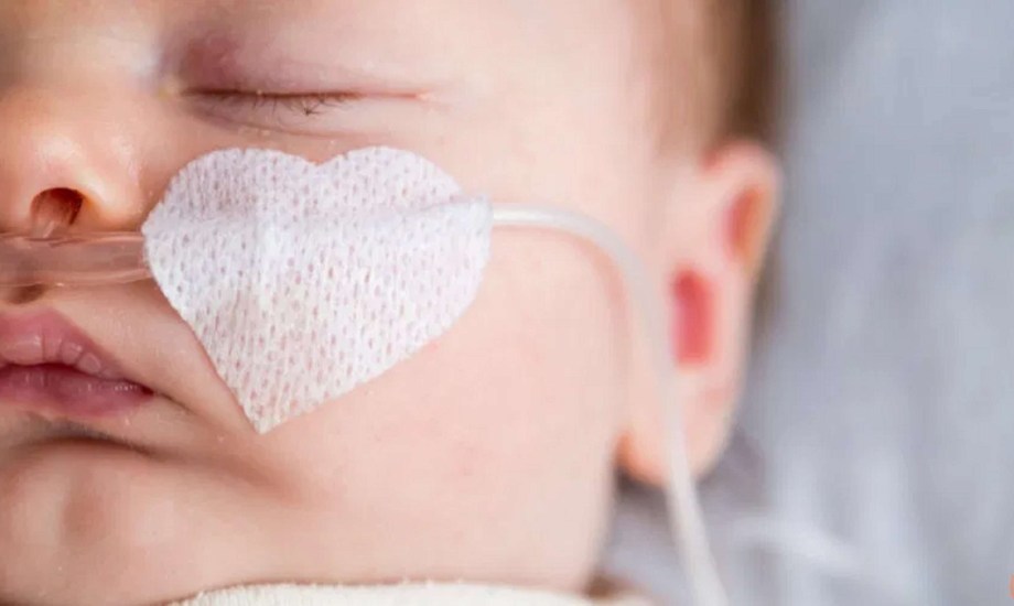 اعتلال الدماغ الإقفاري الناتج عن نقص الأكسجين عند الأطفال