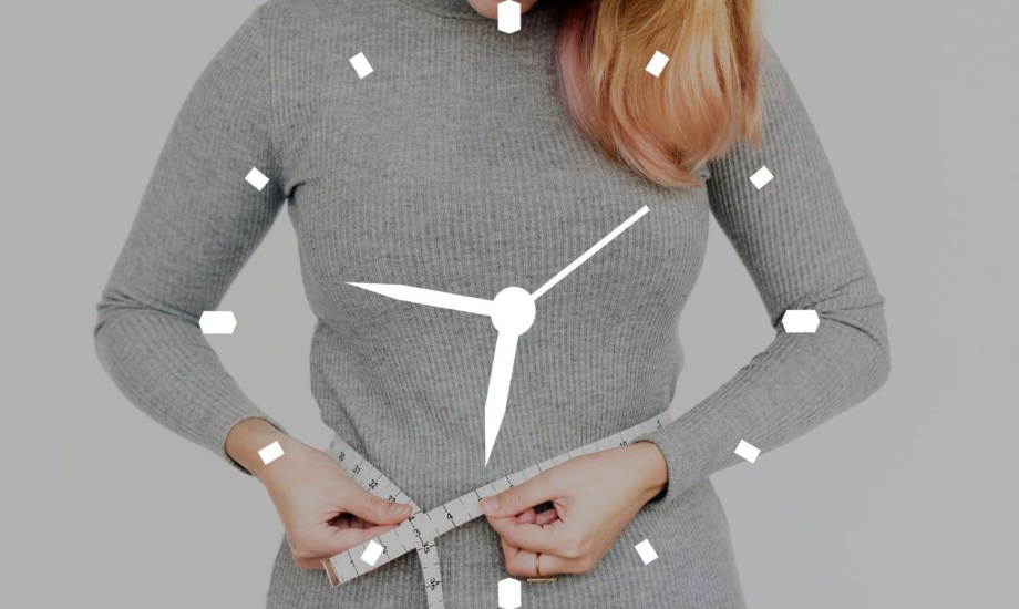 هل يزداد حرق السعرات الحرارية لدى النساء خلال الدورة الشهرية؟