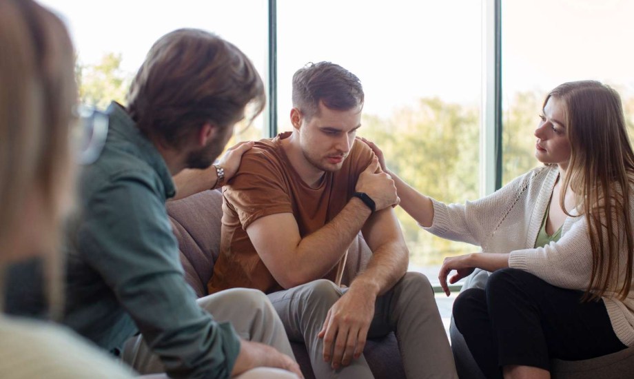 لماذا يتجنب الشباب العلاج النفسي؟