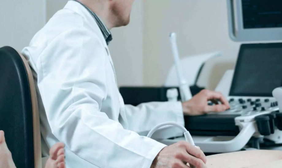 أسباب فحص الموجات فوق الصوتية للخصيتين