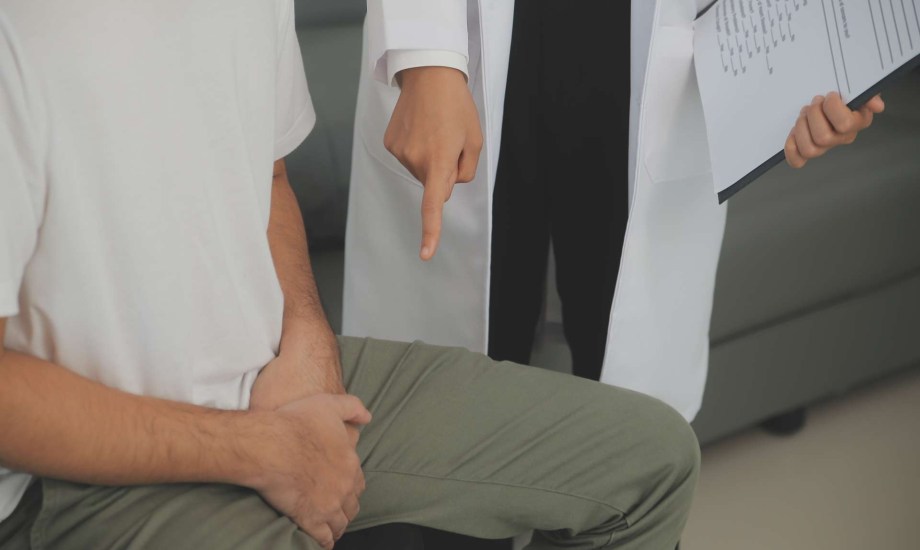 أسباب ألم الخصية اليسرى