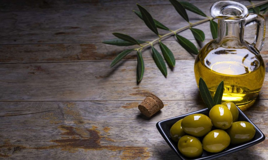 أفضل 5 أماكن لبيع زيت الزيتون بالوطن العربي