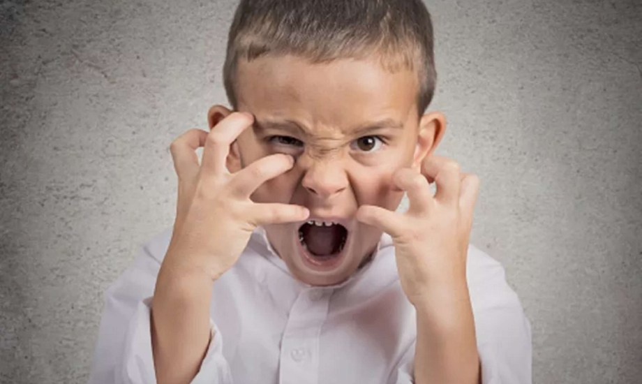 6 عادات سلبية عند الأطفال وطرق مكافحتها