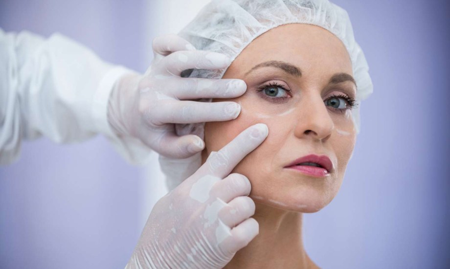 هل جراحة الفوكس آيز مناسبة لك؟