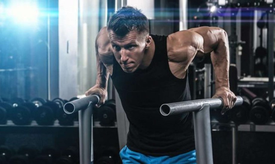 أسباب فقدان العضلات بعد الثلاثين عند الرجال