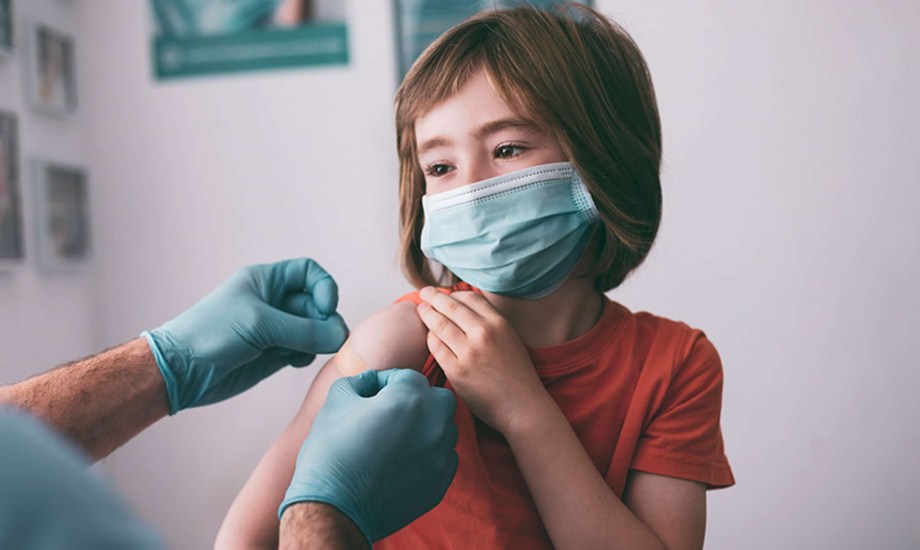 تطعيم كورونا للأطفال لتجنب مضاعفات متلازمة كورونا طويل الأمد