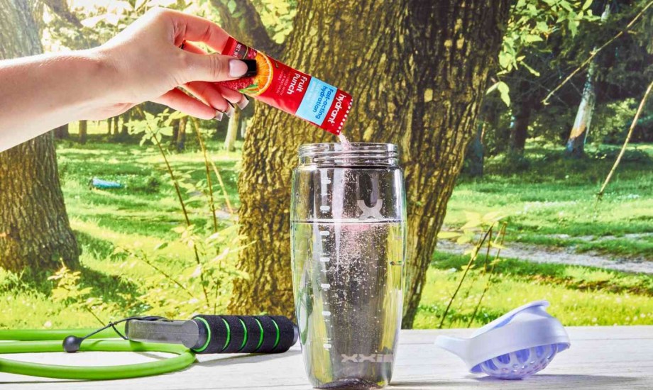 فوائد مياه الإلكتروليت