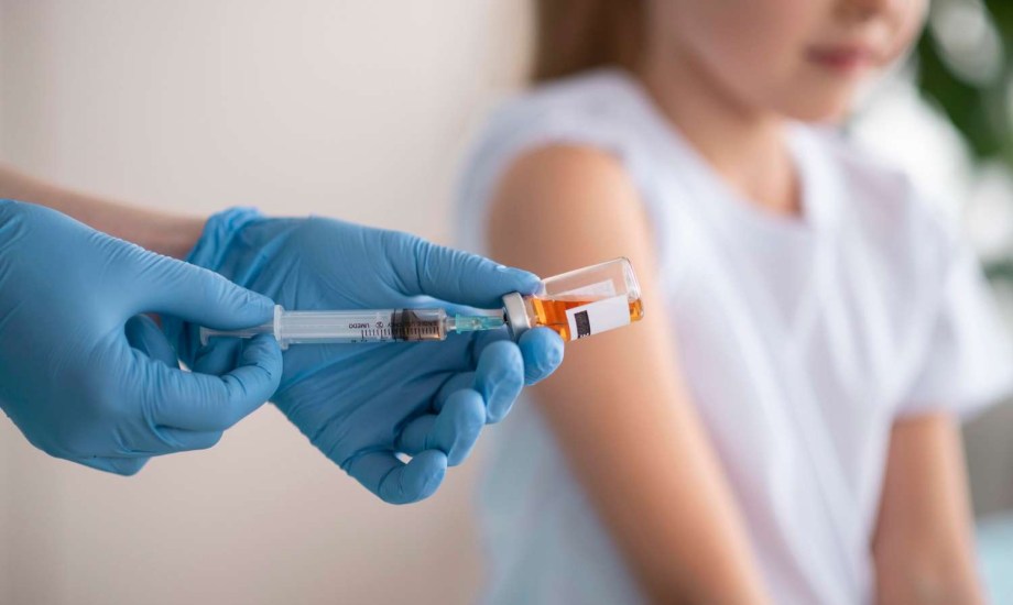 &quot;بيكسيرو&quot; أول تطعيم ضد الالتهاب السحائي بمصر