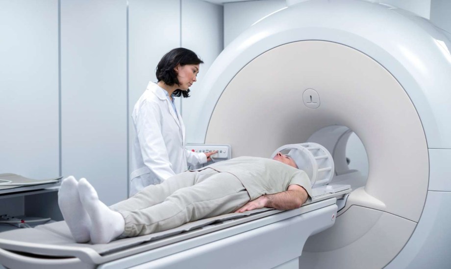 قبل إجراء الرنين المغناطيسي