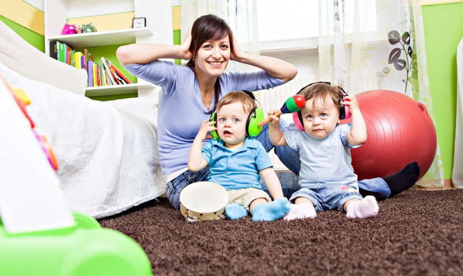 كيفية حماية طفلك من أضرار الضوضاء