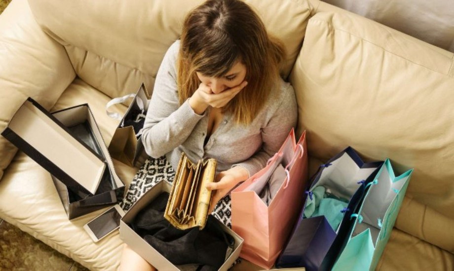 الإفراط في التسوق وعلاقته الاضطراب ثنائي القطب