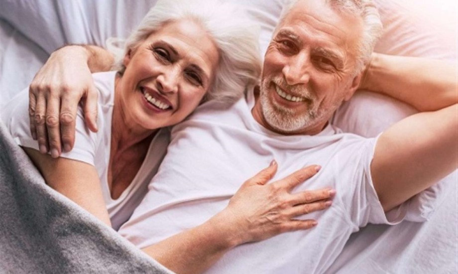 نصائح لتعزيز الصحة الجنسية بعد السبعين