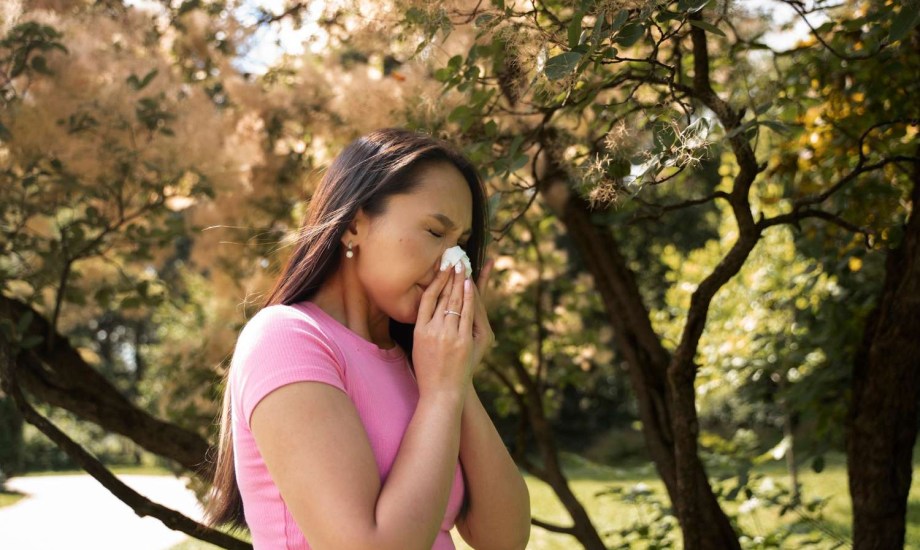 هل يصاب البالغون بحساسية الربيع فجأة؟