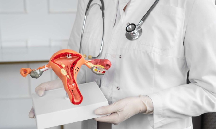 3 أعراض تشير لسرطان بطانة الرحم