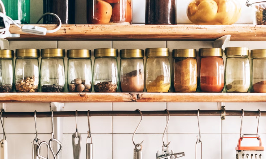 مخاطر التوابل والأعشاب منتهية الصلاحية