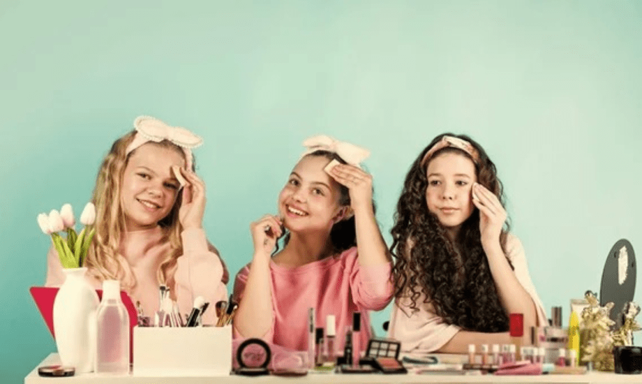 مخاطر استخدام الفتيات لمنتجات البشرة