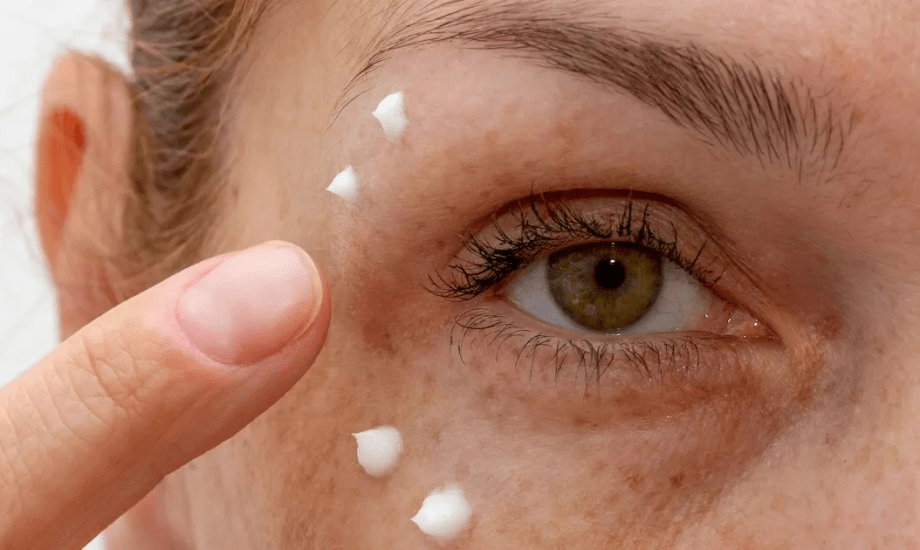 أفضل كريمات عين بالريتينول لعلاج الهالات السوداء