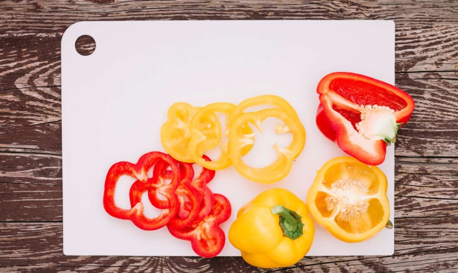 أيهما أكثر صحة الفلفل المطبوخ أم النيء؟