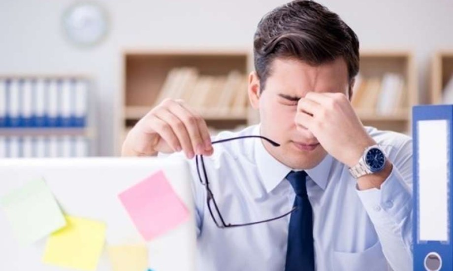 خطر العمل الزائد على الصحة