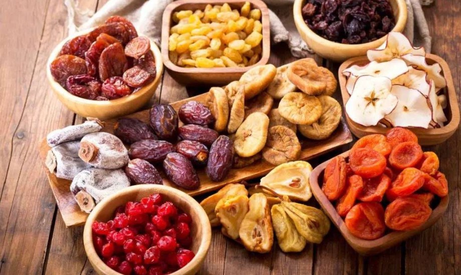 الفواكة المجففة لعلاج الإمساك المزمن