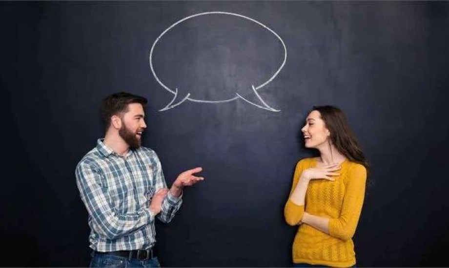 الرجال يثرثرون مثل النساء تماما