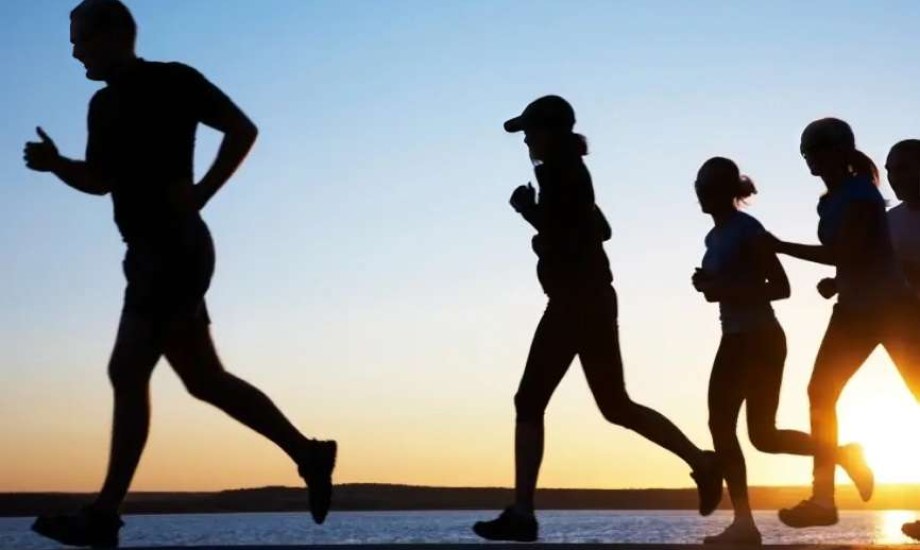 كيف يؤثر مجال رؤيتك على سرعتك في الجري؟