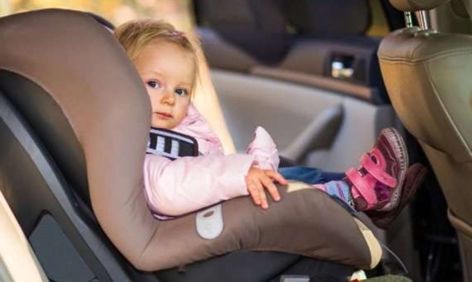 ترك الطفل في السيارة قد يكون قاتلا.. 3 نصائح مهمة للوقاية