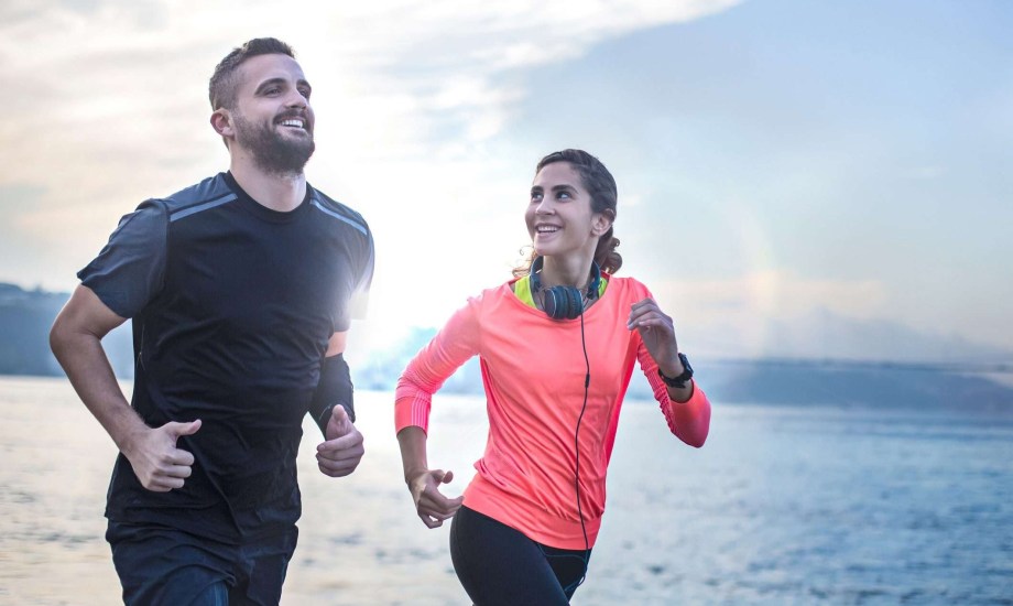 هل يجب الامتناع عن العلاقة الحميمة قبل ممارسة الرياضة؟