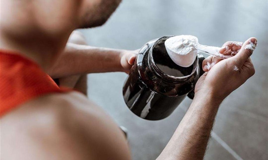 الإفراط في مكملات البروتين يهدد خصوبة الرجال