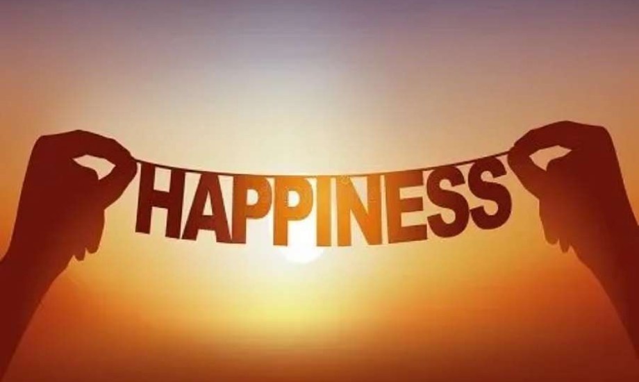 لماذا يحذر علماء النفس من السعي الدائم وراء السعادة؟