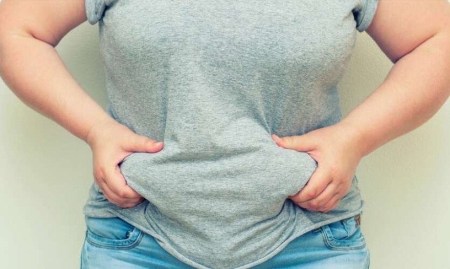 لماذا تتراكم الدهون في البطن؟