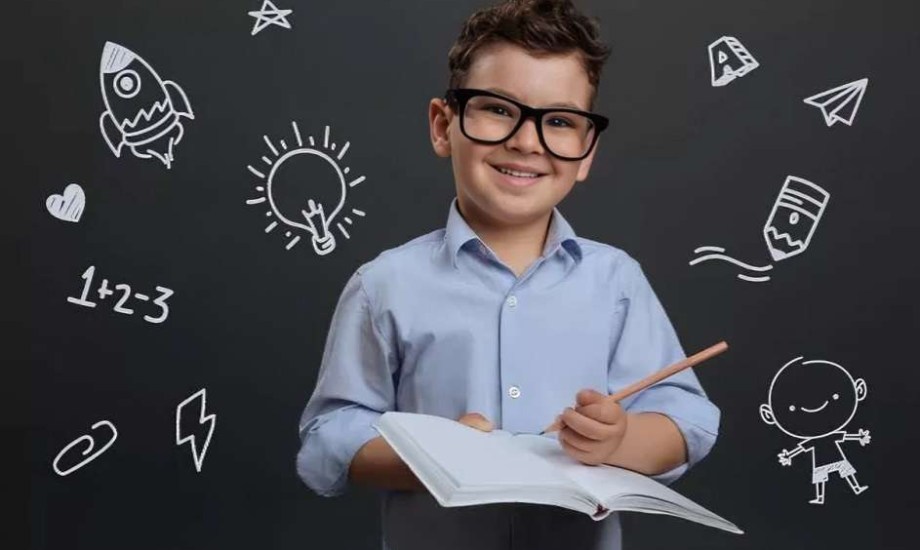 كيف تغذي طفلك ليصبح أكثر ذكاء؟