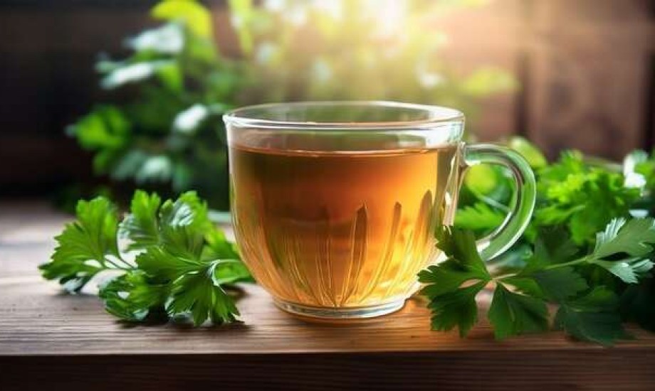 فوائد شاي البقدونس