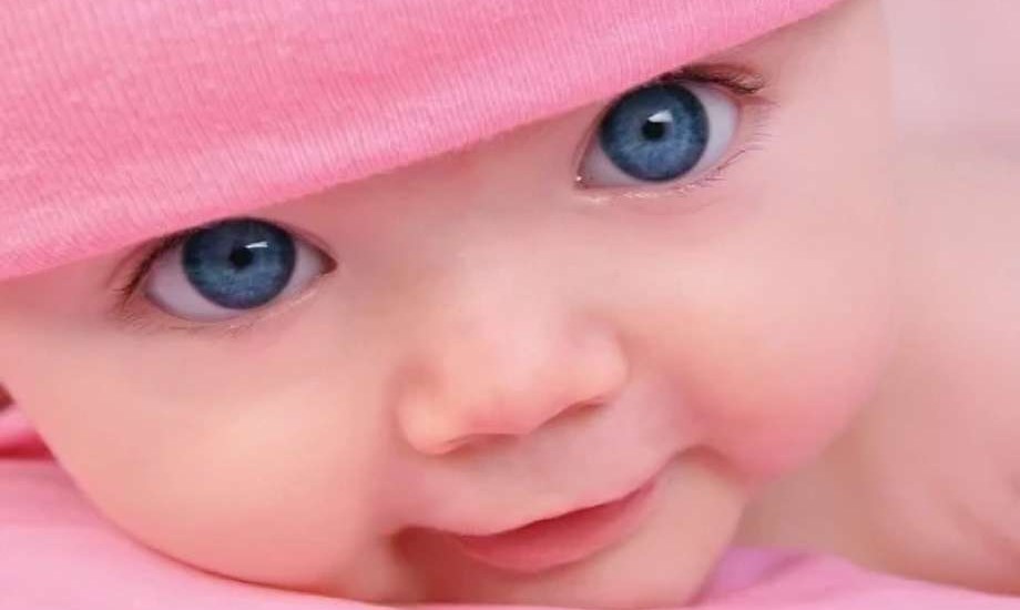 متى يستقر اللون النهائي لعيني طفلك؟