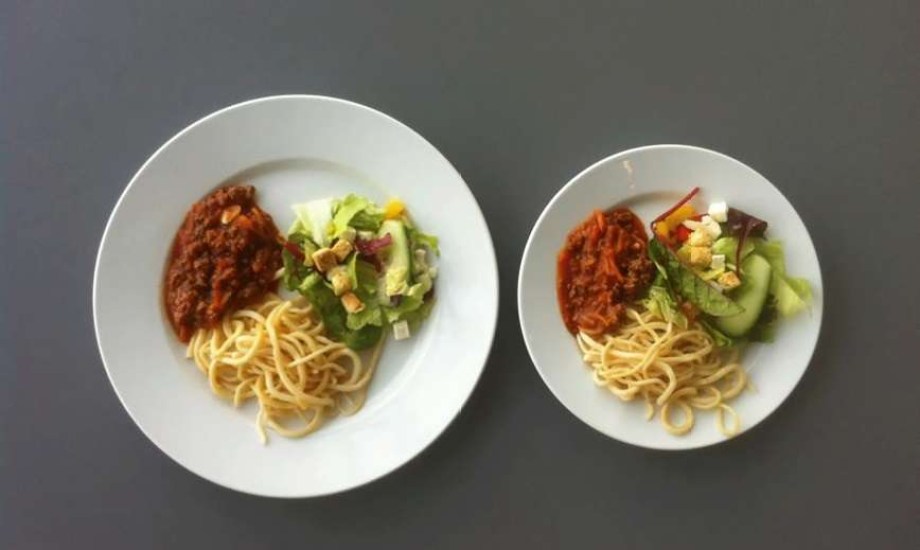 استخدام أطباق أصغر يحقق معجزة في خسارة الوزن