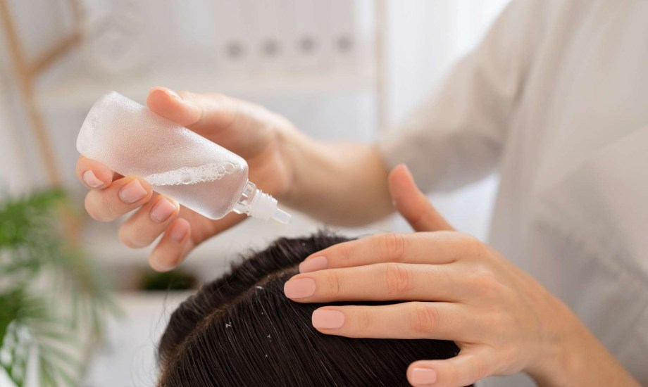 فوائد تقشير فروة الرأس