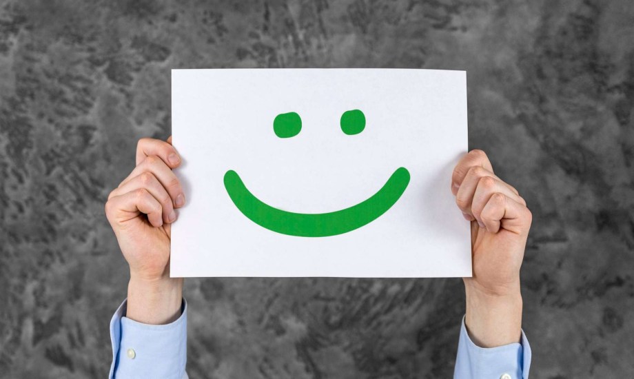 مطاردة السعادة تجعلك تعيسًا