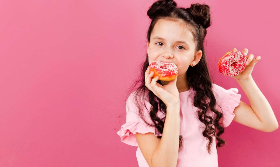 إفراط الفتيات في الأكل