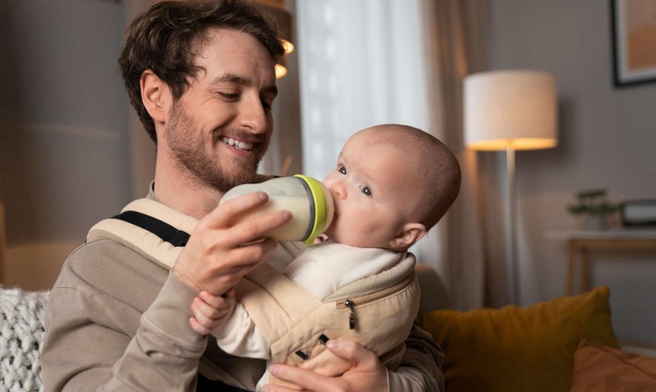 ادرار الحليب عند الرجال 