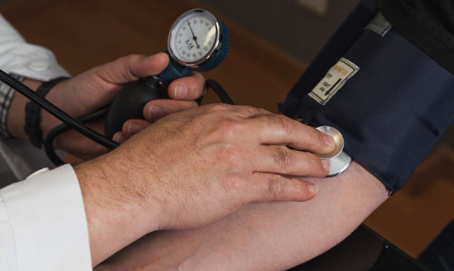 تأثير الصيام على ضغط الدم في رمضان