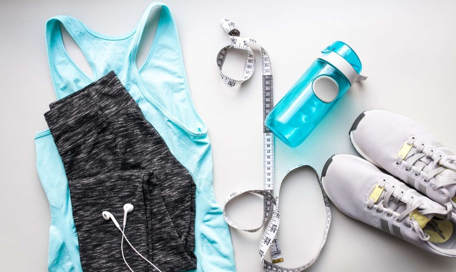 الملابس الرياضية تزود وزنك